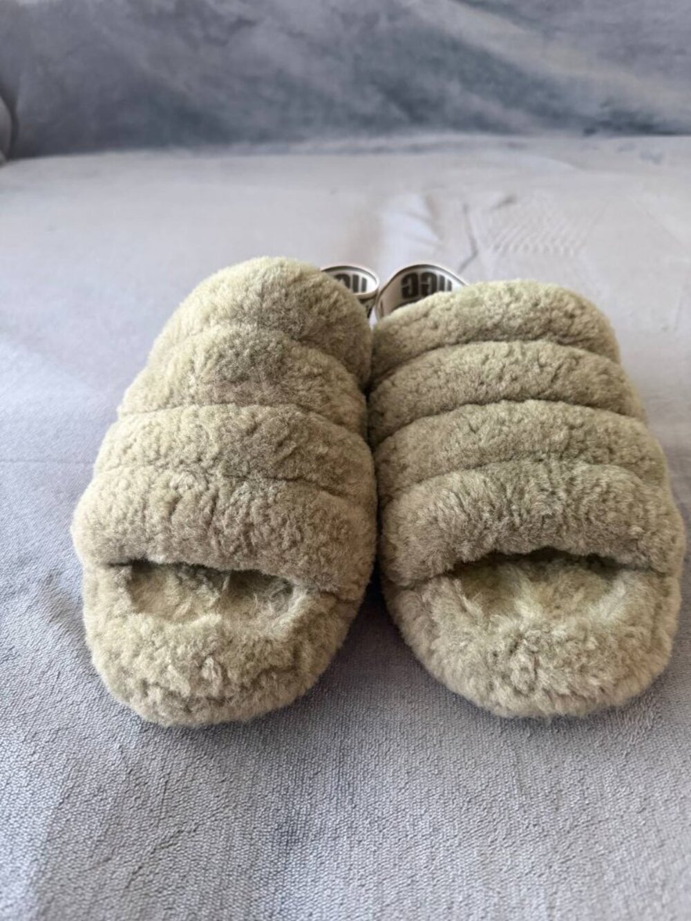 UGG Fluff Yeah Olive Green Cozy Slip On Slide Slippers 1095119 Women's Size 7 - Picture 3 of 7